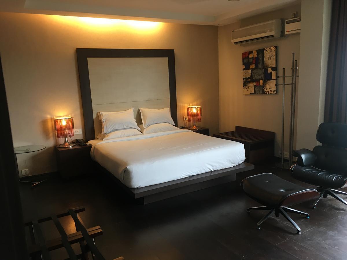 Hotel Md'S Continental Jorhāt Eksteriør bilde